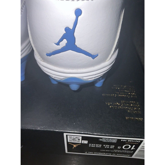 JORDAN 10 SUPERBAD UNC TAR HEELS PLAYER EXCLUSIVE* DC1136-144 SIZE 10.5 NO LID - Picture 9 of 11